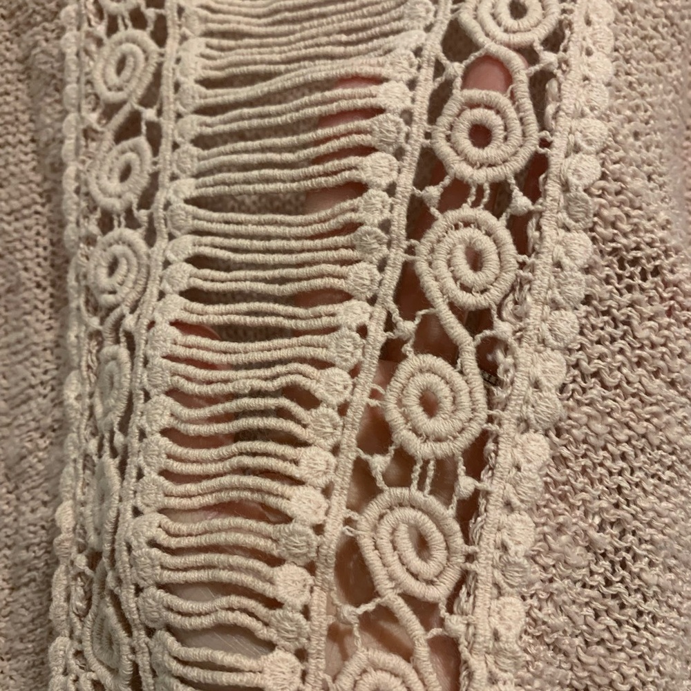 Women's Pale Pink Sweater- Size L but fits like Medium